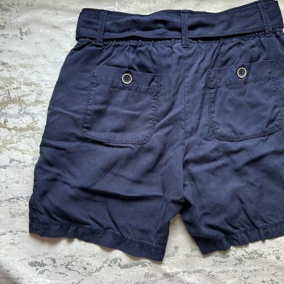 Liz Claiborne Lyocell Elastic Tie Waist Shorts 6” Inseam - Picture 6 of 8